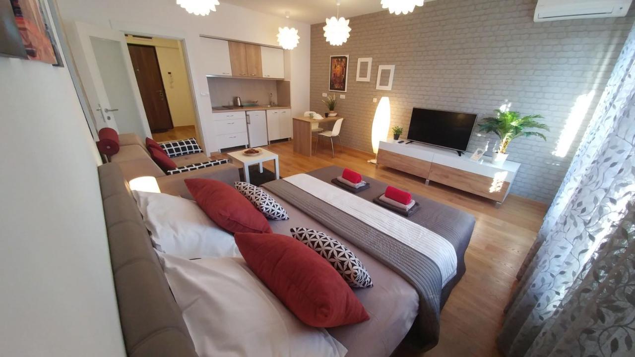 Apartments Delta A Blok - Savada Belgrad Dış mekan fotoğraf