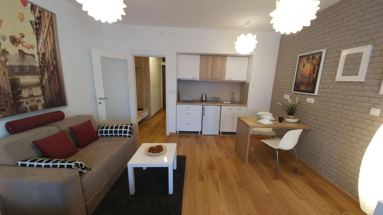 Apartments Delta A Blok - Savada Belgrad Dış mekan fotoğraf